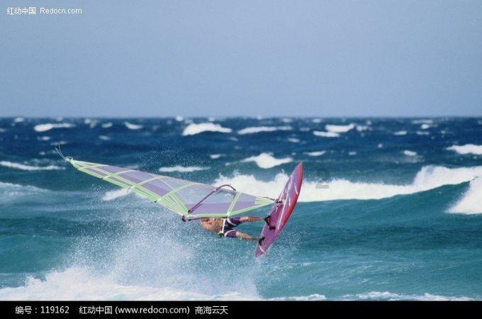《流放者传说：初踏旅程》今日在Steam平台免费上线